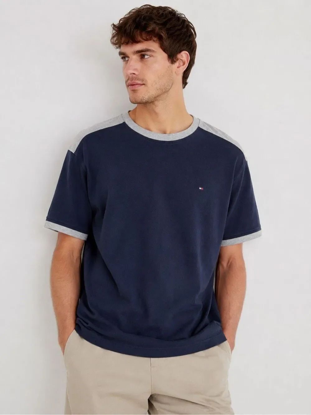 Tommy Hilfiger Men’s Navy Gray Cotton T Shirt Logo Short Sleeve XL Casual